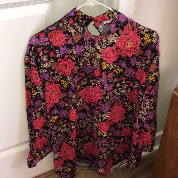 NEW!!! HP 🥳🥳🥳Zara Floral Print High Collar Top - Picture 8 of 14